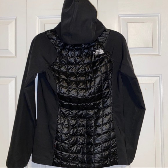 North Face Jacket - Picture 6 of 7